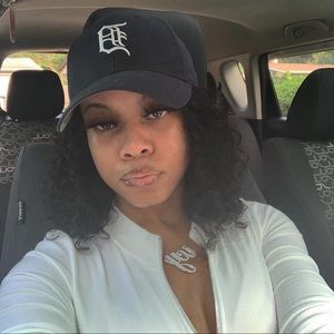 Meet your Posher, Cerena